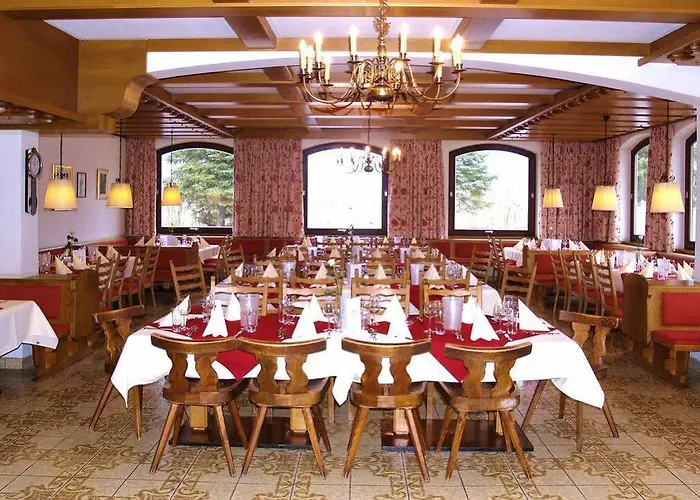 Seehotel Garni Poellmann Zell am Moos