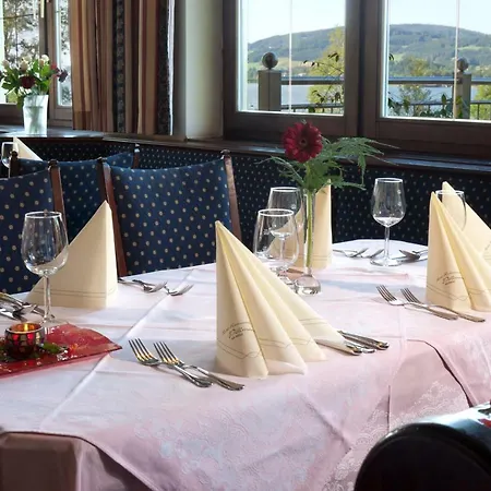 Seehotel Garni Poellmann Hotel Zell am Moos