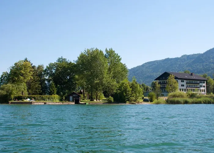 Szálloda Seehotel Garni Pöllmann Zell am Moos