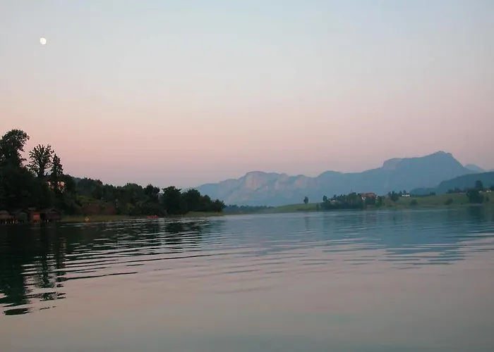 Seehotel Garni Pöllmann Szálloda 4*